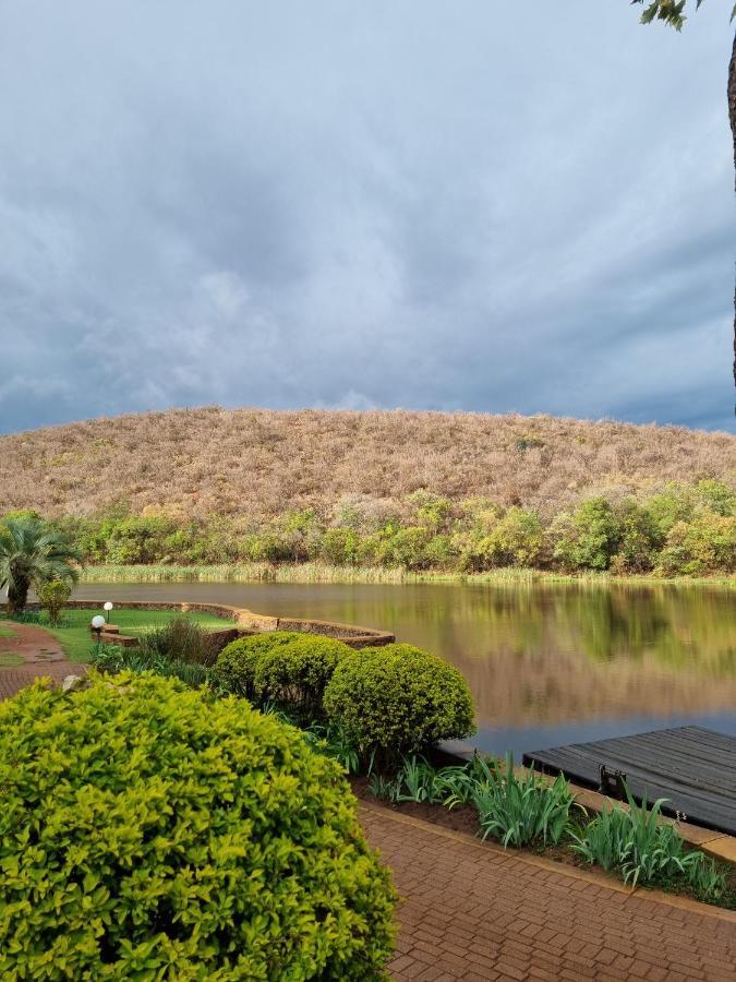 Bass Lake Country Lodge Pretoria Exterior photo